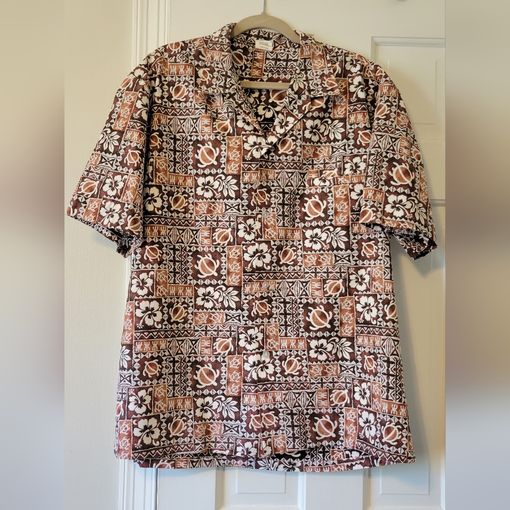 Men's authentic Hawaiian print shirt